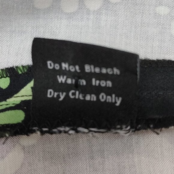 Fun Green & Black Shirt Dress or Jacket - Picture 9 of 9